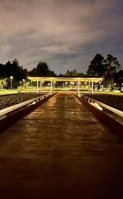 Construcción Parque Urbano Isla Cautín