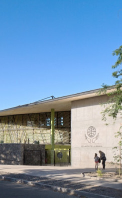 Reposición Centro Educacional Eduardo de la Barra